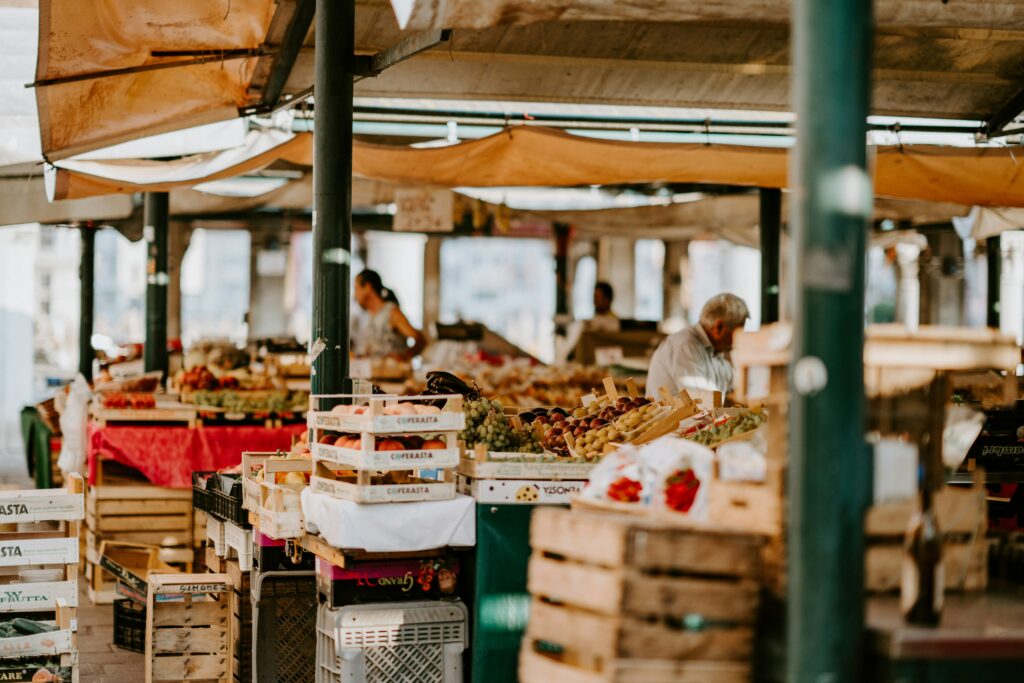 Marché_légumes_fruits_locaux_végétal_bayonne_biarritz_anglet_bidart_guétary_pays_basque_alimentation